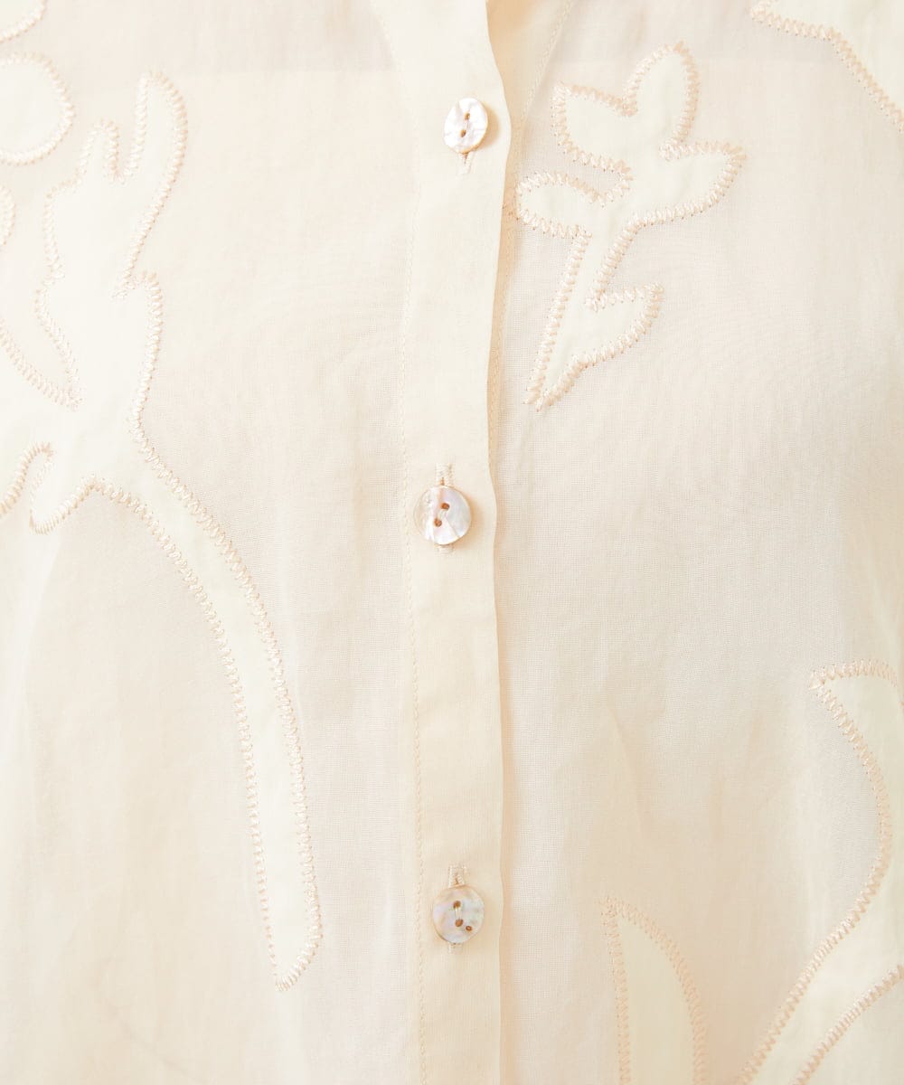GBBHD03540 Sybilla(シビラ) アップリケシアーシャツ ベージュ