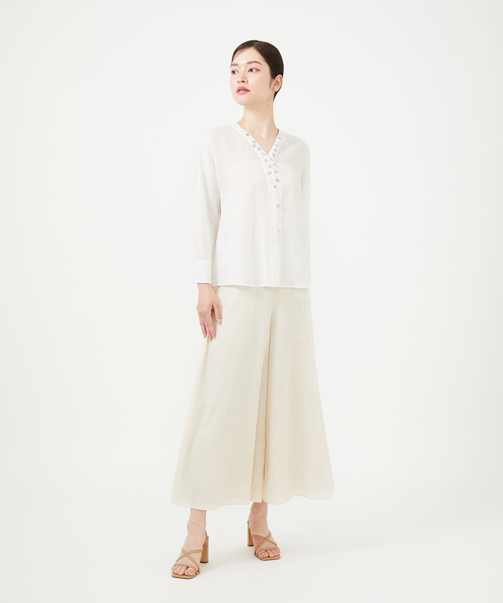 GBBHD31300 Sybilla(シビラ) リネンローンVネックボタンブラウス ホワイト