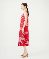 GBEAG01700 Sybilla(シビラ) フラワーシルエットプリントドレス レッド