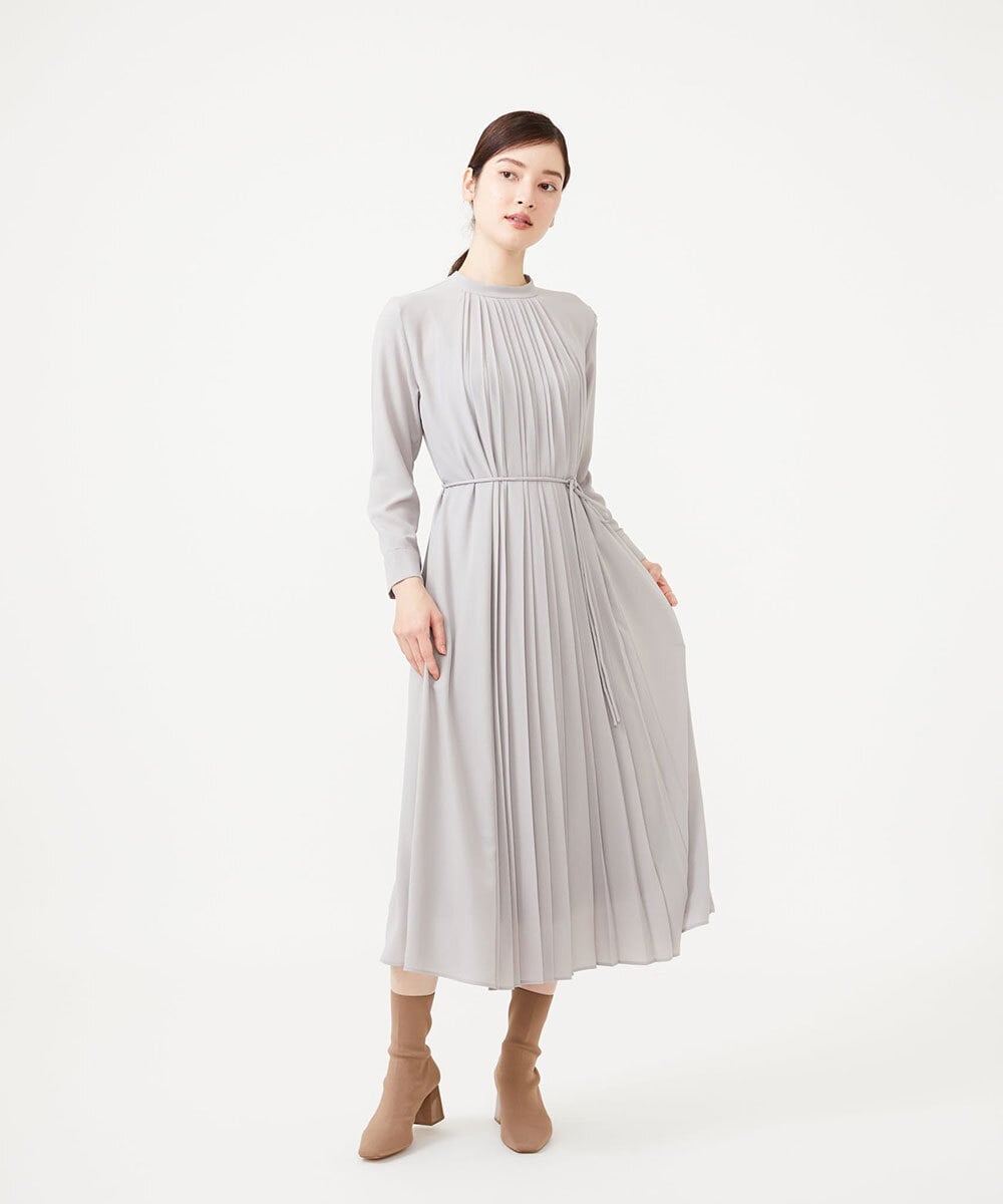 GBEAH03630 Sybilla(シビラ) センタープリーツ梨地ドレス ライトグレー
