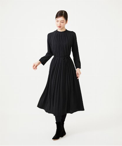 GBEAH03630 Sybilla センタープリーツ梨地ドレス