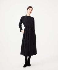 GBEAH03630 Sybilla(シビラ) センタープリーツ梨地ドレス ブラック