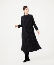 GBEAH03630 Sybilla(シビラ) センタープリーツ梨地ドレス ブラック