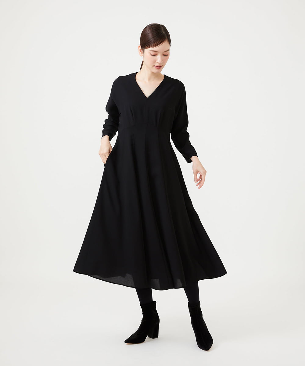 GBEAH40540 Sybilla(シビラ) ハイウエストVネックドレス ブラック