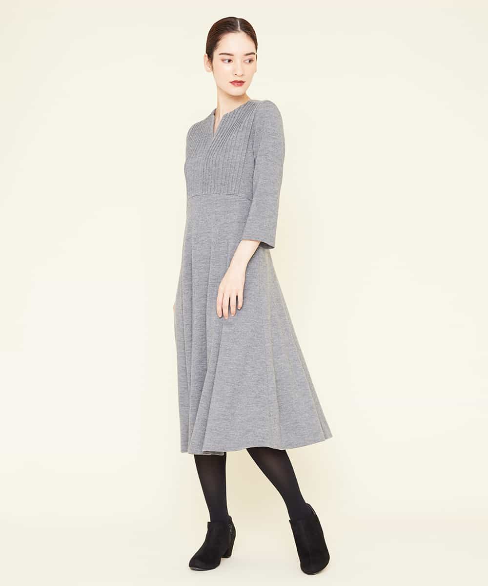 情報番組着用 ピンタックウールワンピース ワンピース Sybilla シビラ イトキンオンラインストア 情報番組着用 ピンタックウールワンピース ワンピース Sybilla シビラ イトキンオンラインストア