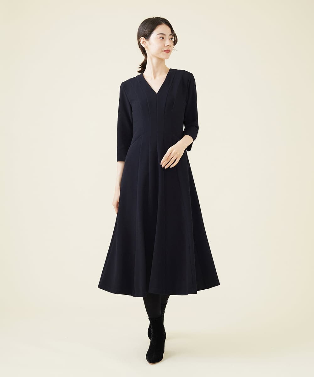 【美品】シビラ ジョーゼットタックドレス ノースリーブワンピース ブラック Mサイズ感は普段着ている