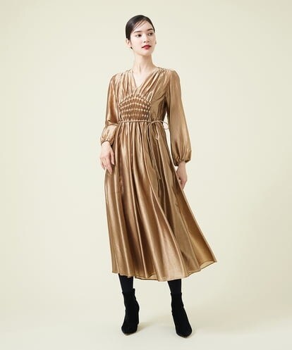 GBECT12790 Sybilla 【MONOTONE】ゴールドスモッキングドレス