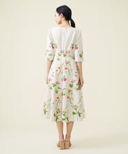 GBEET02990 Sybilla(シビラ) ピオニーエンブロイダリーワンピース ベージュ