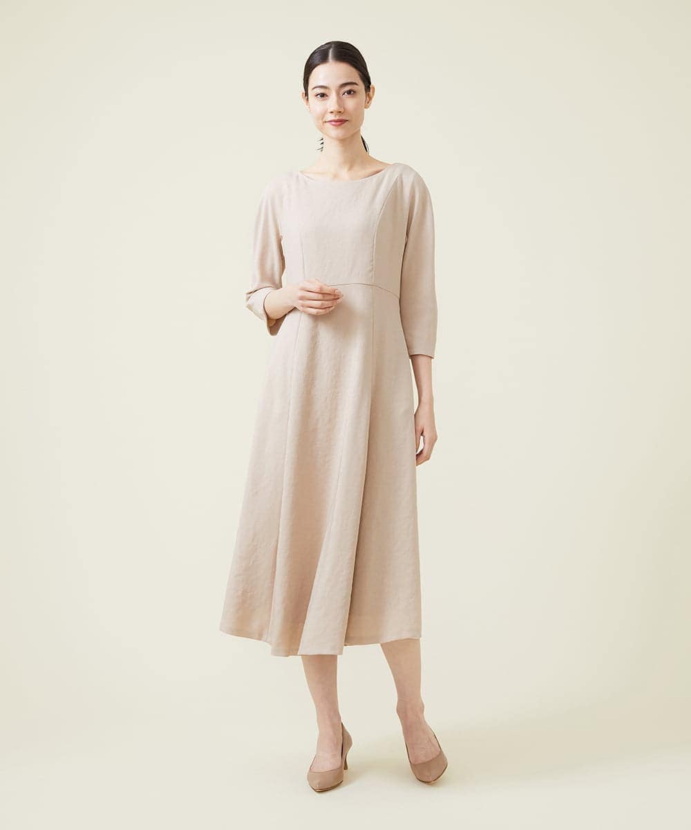 GBEET10500 Sybilla(シビラ) トリアセストレッチワンピース ベージュ