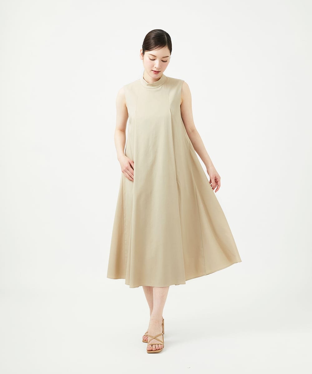 GBEGE30500 Sybilla(シビラ) ボトルネックテントラインドレス ベージュ