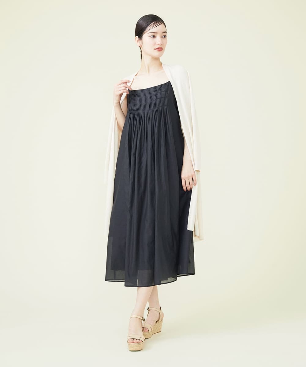 GBEGQ15430 Sybilla(シビラ) シアープリーツキャミソールドレス ブラック