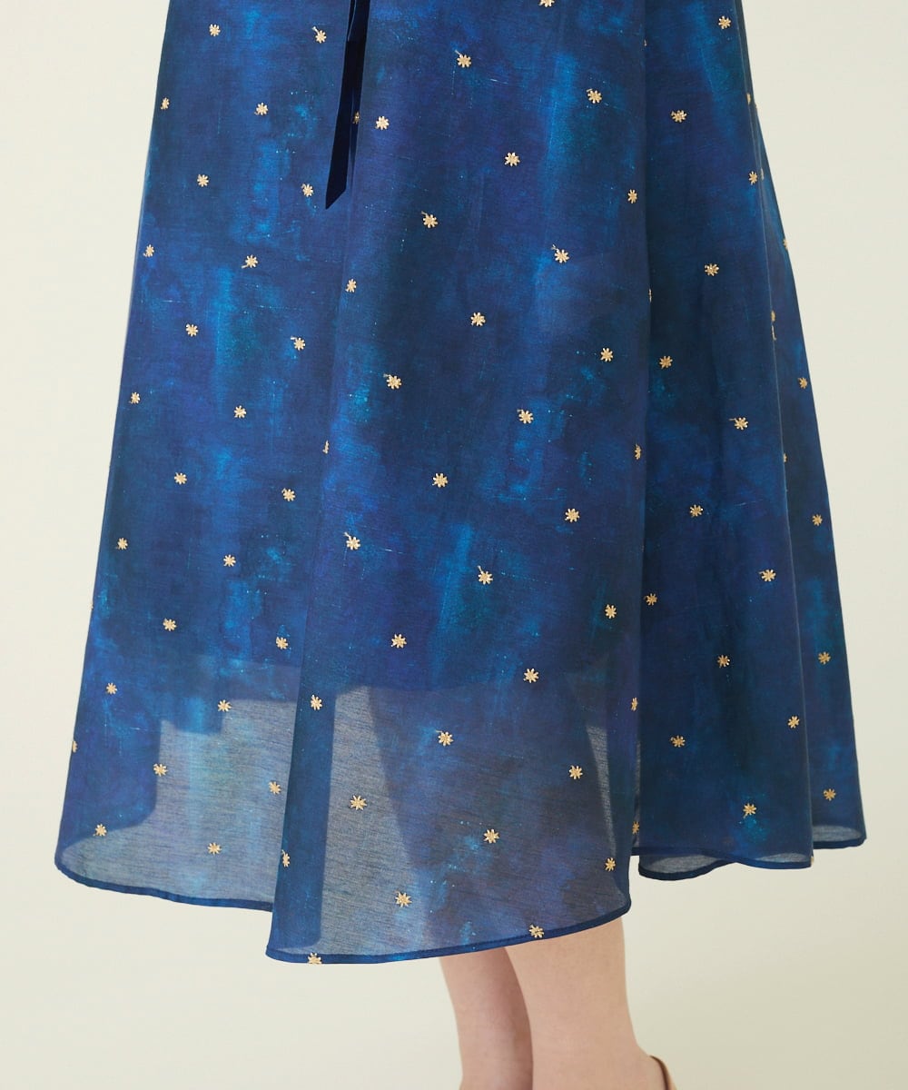アスタリスク刺繍ワンピース