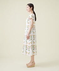 GBEGS19990 Sybilla(シビラ) シンメトリーフラワー刺繍コットンワンピース ホワイト
