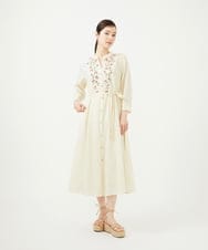 GBEHA39500 Sybilla(シビラ) 【INDIA】フラワー刺繍ドレス ライトベージュ