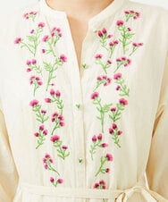 GBEHA39500 Sybilla(シビラ) 【INDIA】フラワー刺繍ドレス ライトベージュ
