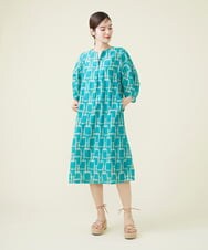 GBEHS86500 Sybilla(シビラ) コットンシルクプリントカフタンドレス ブルー