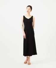 GBEJA04800 Sybilla(シビラ) Vネックロングドレス ブラック