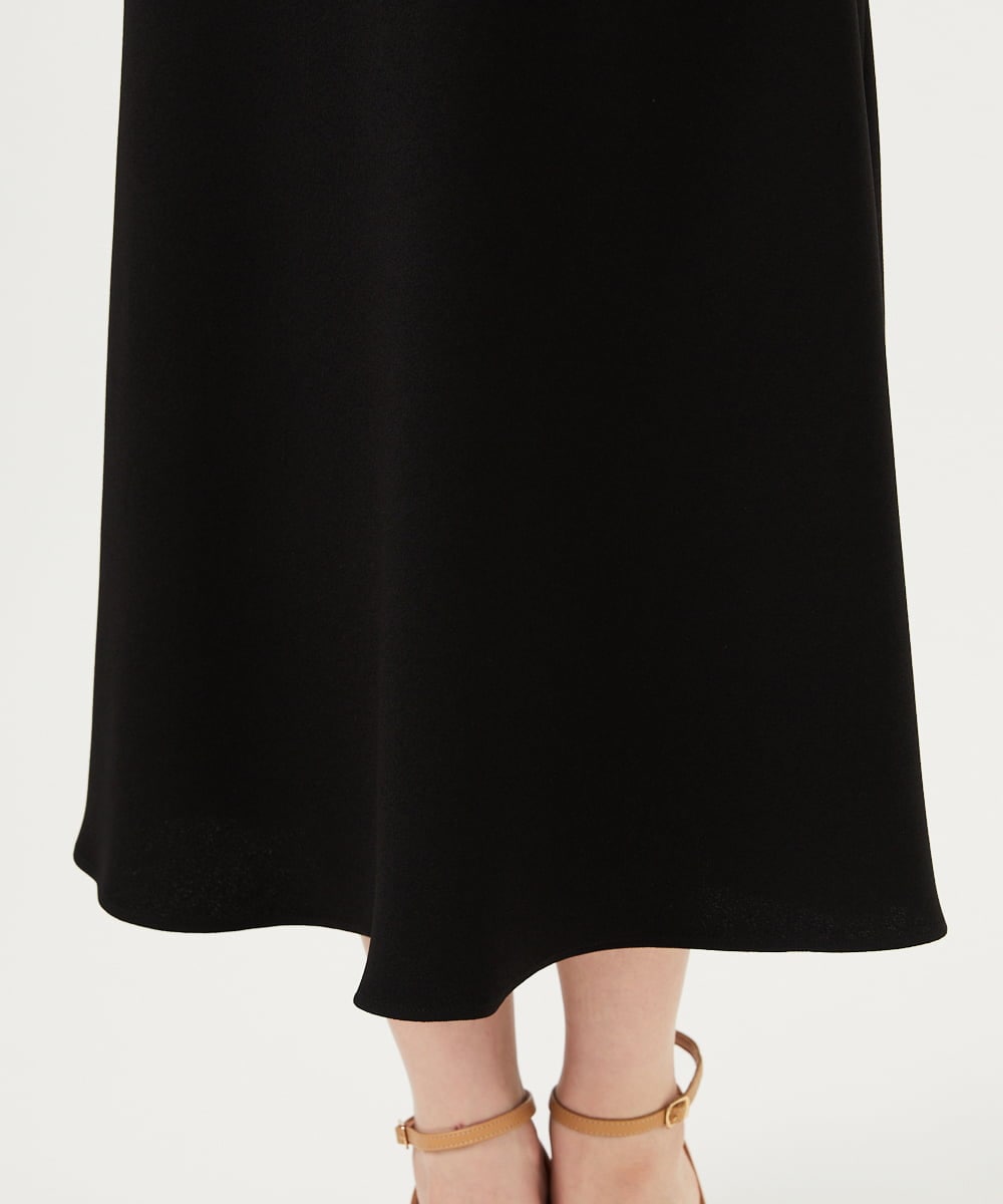 GBEJA04800 Sybilla(シビラ) Vネックロングドレス ブラック