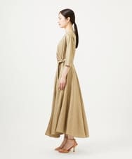 GBEJA07900 Sybilla(シビラ) 【メディア着用】メタリックリネンカシュクールドレス ゴールド