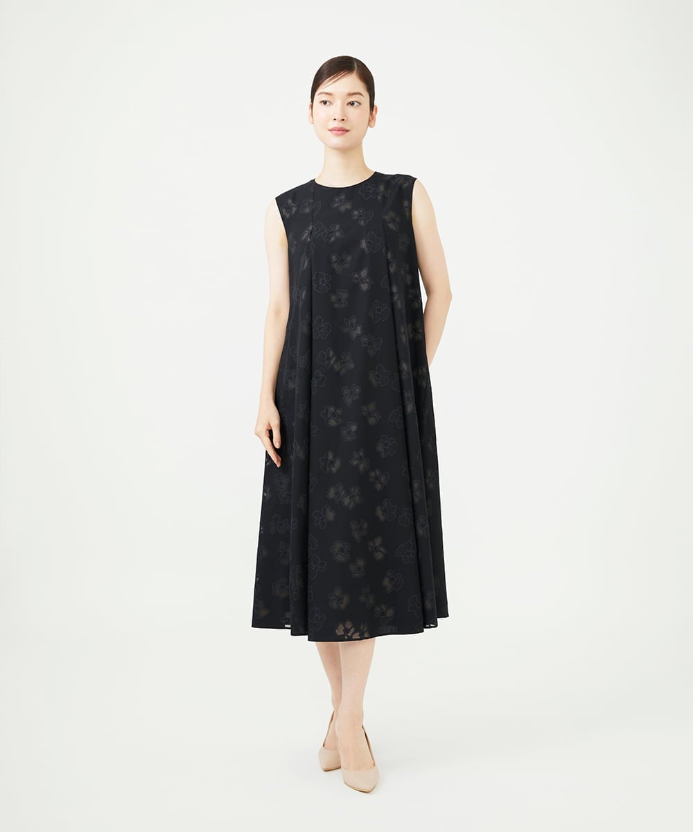 GBEJE80700 Sybilla(シビラ) オパールフラワータックドレス ブラック