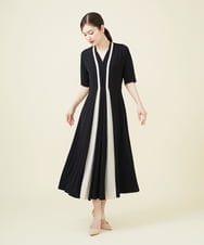 GBEJV04630 Sybilla(シビラ) バイカラーラインタックドレス ブラック×アイボリー