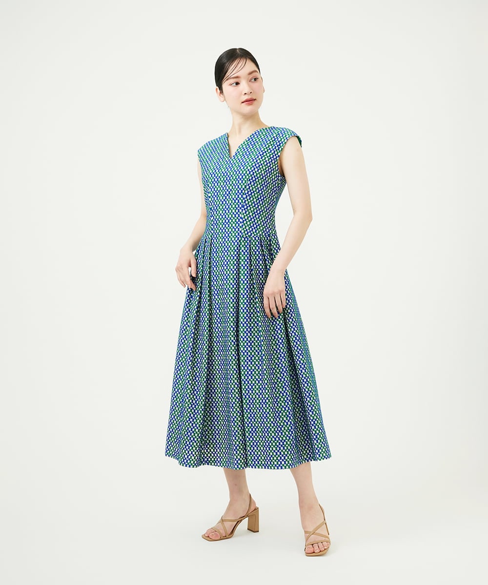 GBEYD05100 Sybilla(シビラ) スクエアドット刺繍ドレス ブルー系