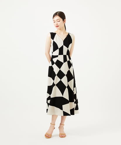 GBEZA08130 Sybilla サークルパッチワークドレス