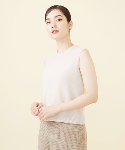 美品　シビラ　半袖ニット シビラ【M】 クロスデザイン 半袖ニット カーキ系 個性的 - メルカリ