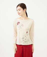 GBFAD34500 Sybilla(シビラ) ステッチフラワー刺繍プルオーバー アイボリー