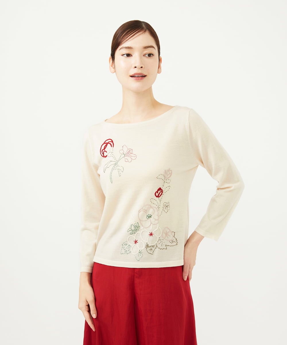 GBFAD34500 Sybilla(シビラ) ステッチフラワー刺繍プルオーバー アイボリー