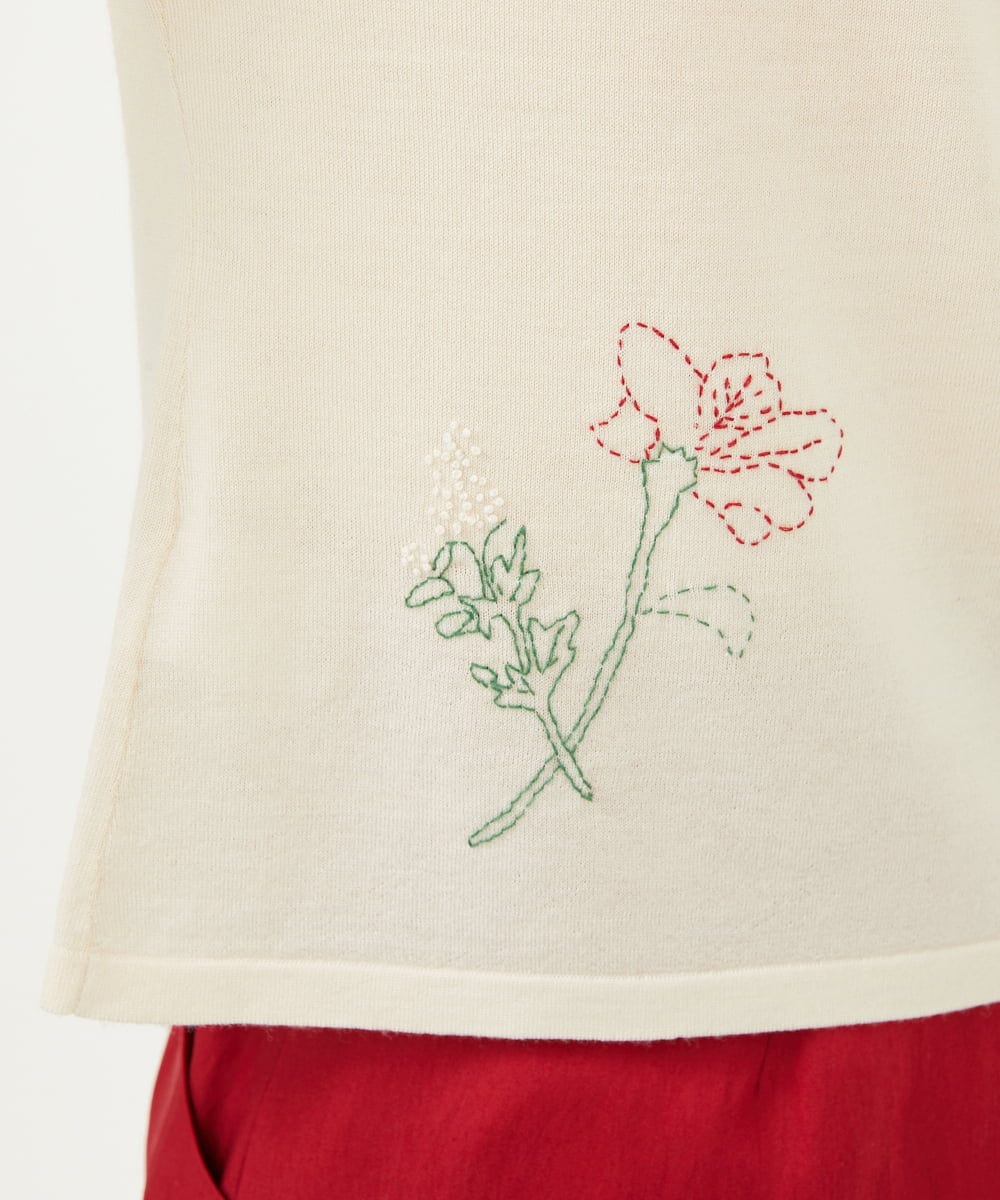 GBFAD34500 Sybilla(シビラ) ステッチフラワー刺繍プルオーバー アイボリー