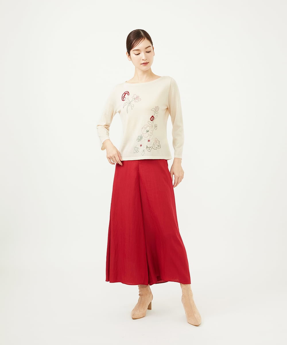 GBFAD34500 Sybilla(シビラ) ステッチフラワー刺繍プルオーバー アイボリー