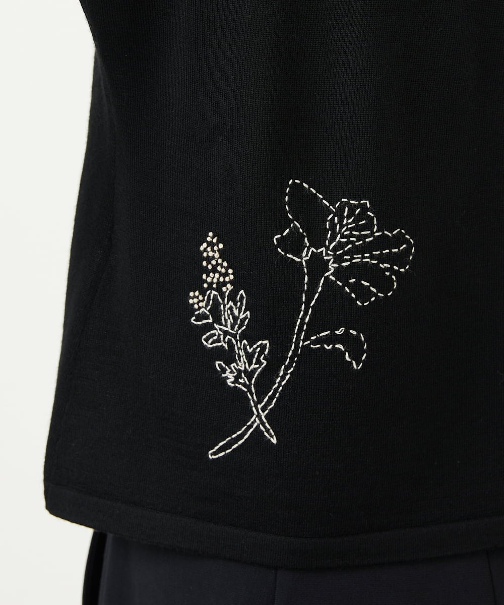 GBFAD34500 Sybilla(シビラ) ステッチフラワー刺繍プルオーバー ブラック