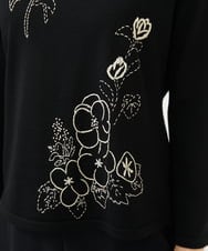 GBFAD34500 Sybilla(シビラ) ステッチフラワー刺繍プルオーバー ブラック