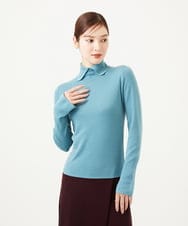 GBFAE33330 Sybilla(シビラ) ステッチデザインハイネックプルオーバー サックスブルー