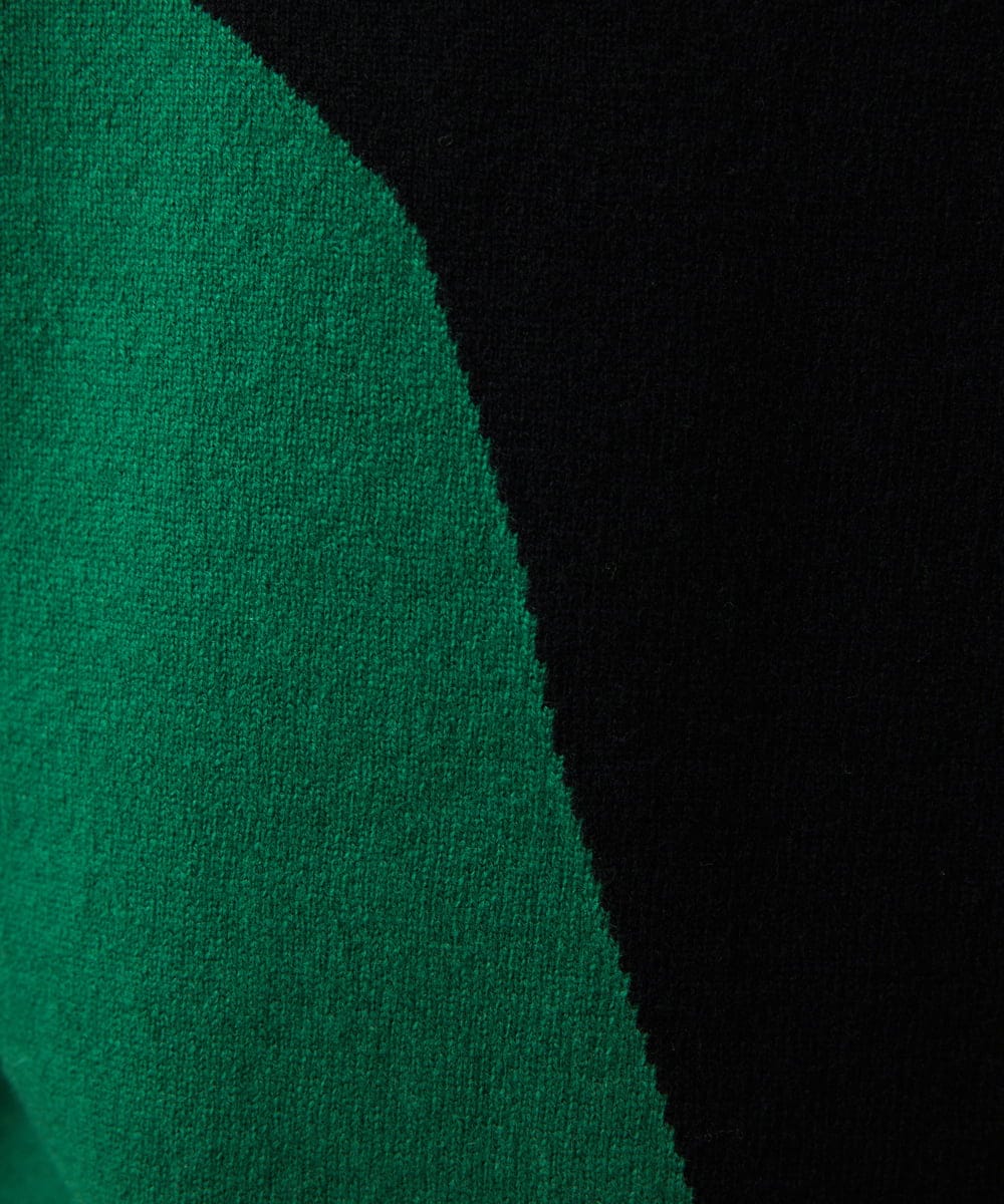 GBFAF04350 Sybilla(シビラ) アシメントリー配色ニット ブラック系