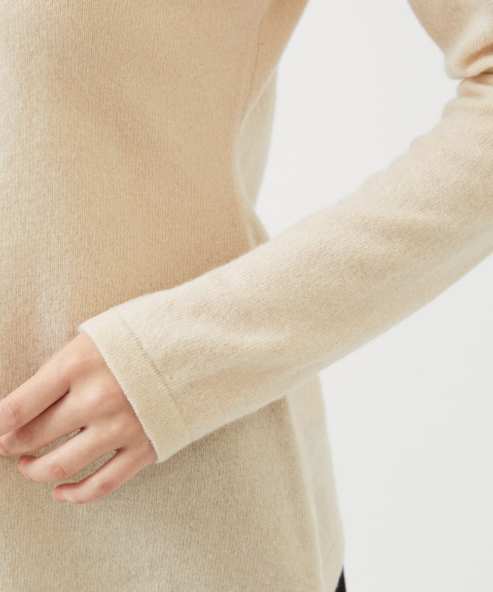 GBFAF35350 Sybilla(シビラ) ポケットデザインニット アイボリー