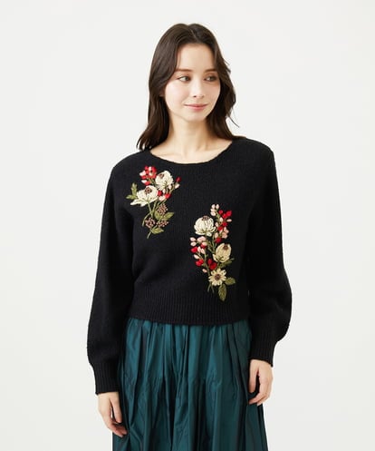 GBFAF36500 Sybilla ポピーブーケ刺繍ニット