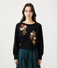 GBFAF36500 Sybilla(シビラ) ポピーブーケ刺繍ニット ブラック