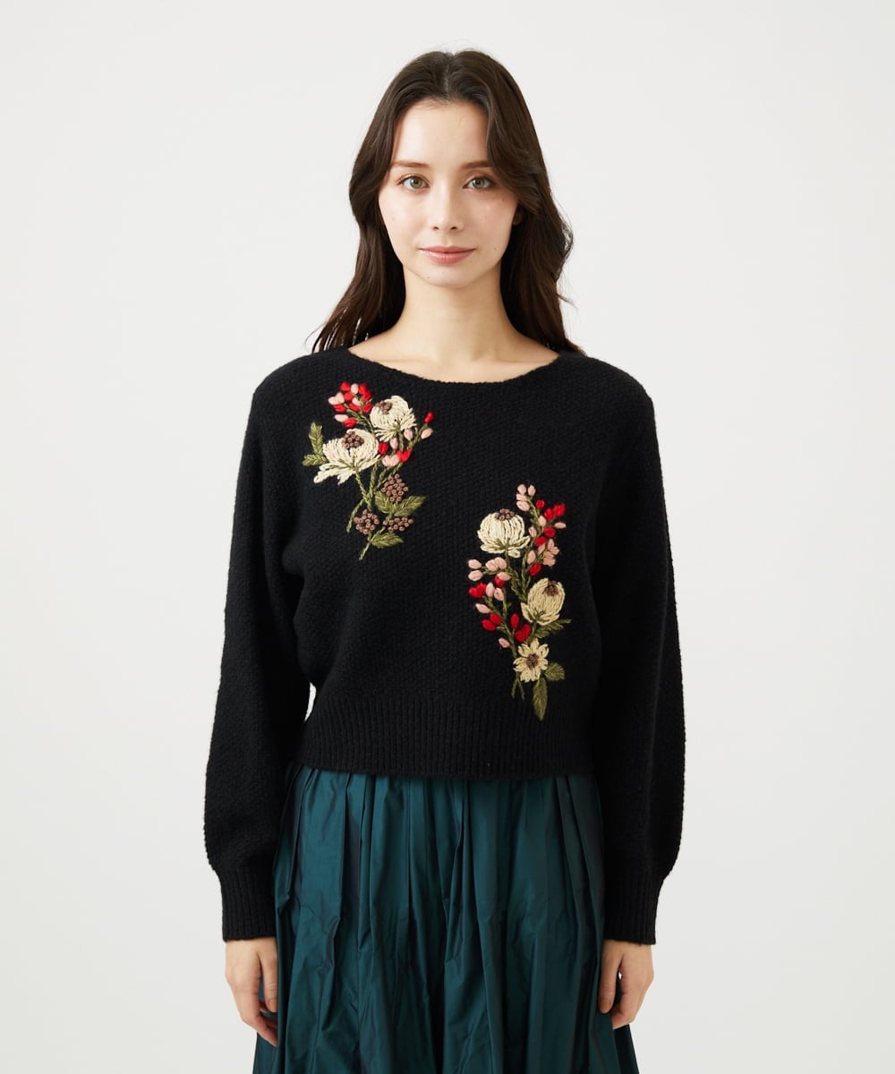 GBFAF36500 Sybilla(シビラ) ポピーブーケ刺繍ニット ブラック