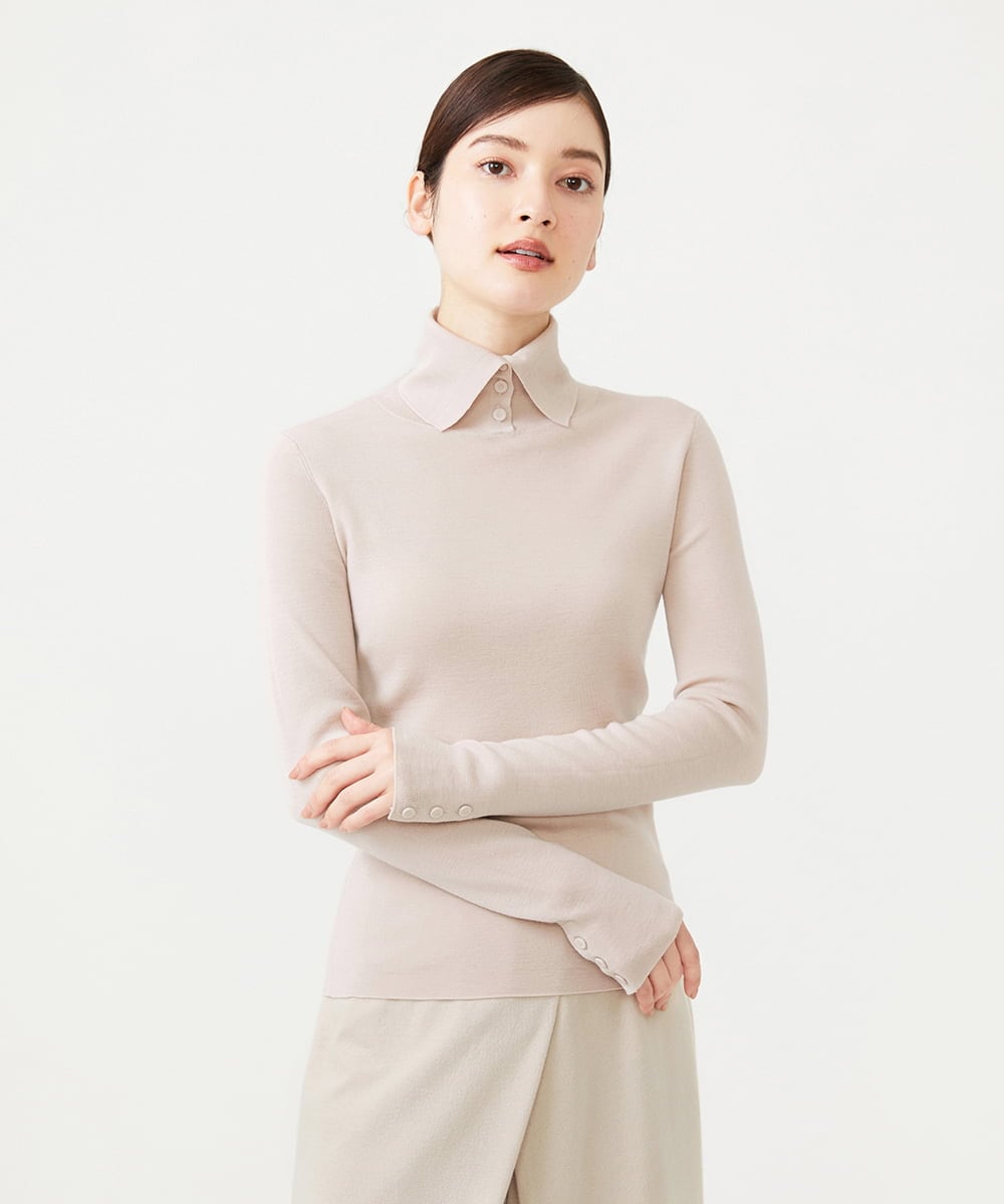 GBFAH05330 Sybilla(シビラ) ボタンデザインハイネックニット アイボリー