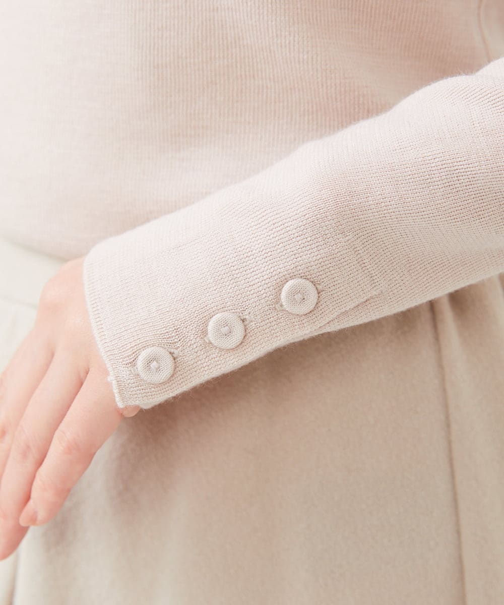 GBFAH05330 Sybilla(シビラ) ボタンデザインハイネックニット アイボリー