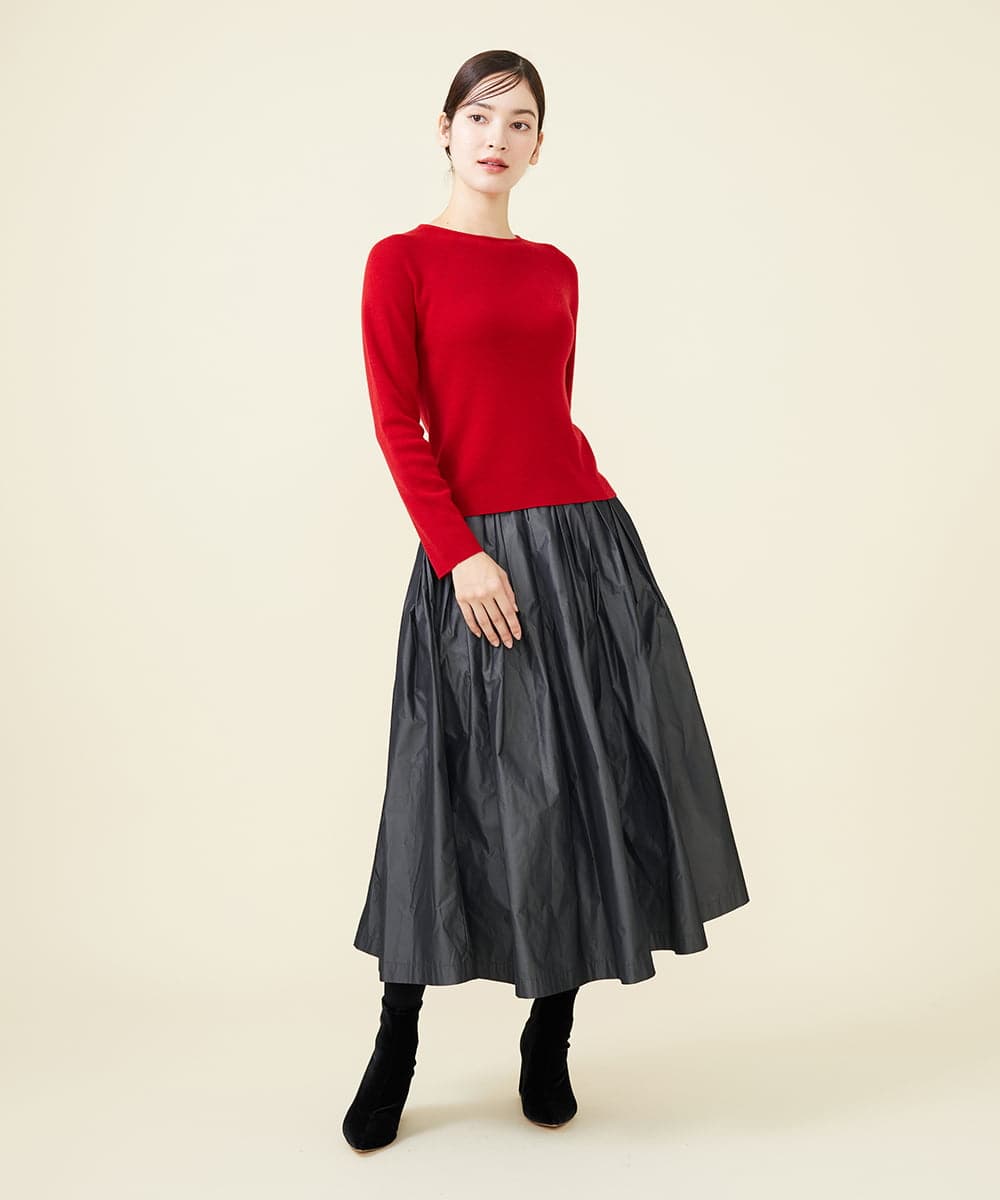 GBFAW05290 Sybilla(シビラ) ホールガーメントラウンドネックプルオーバー レッド