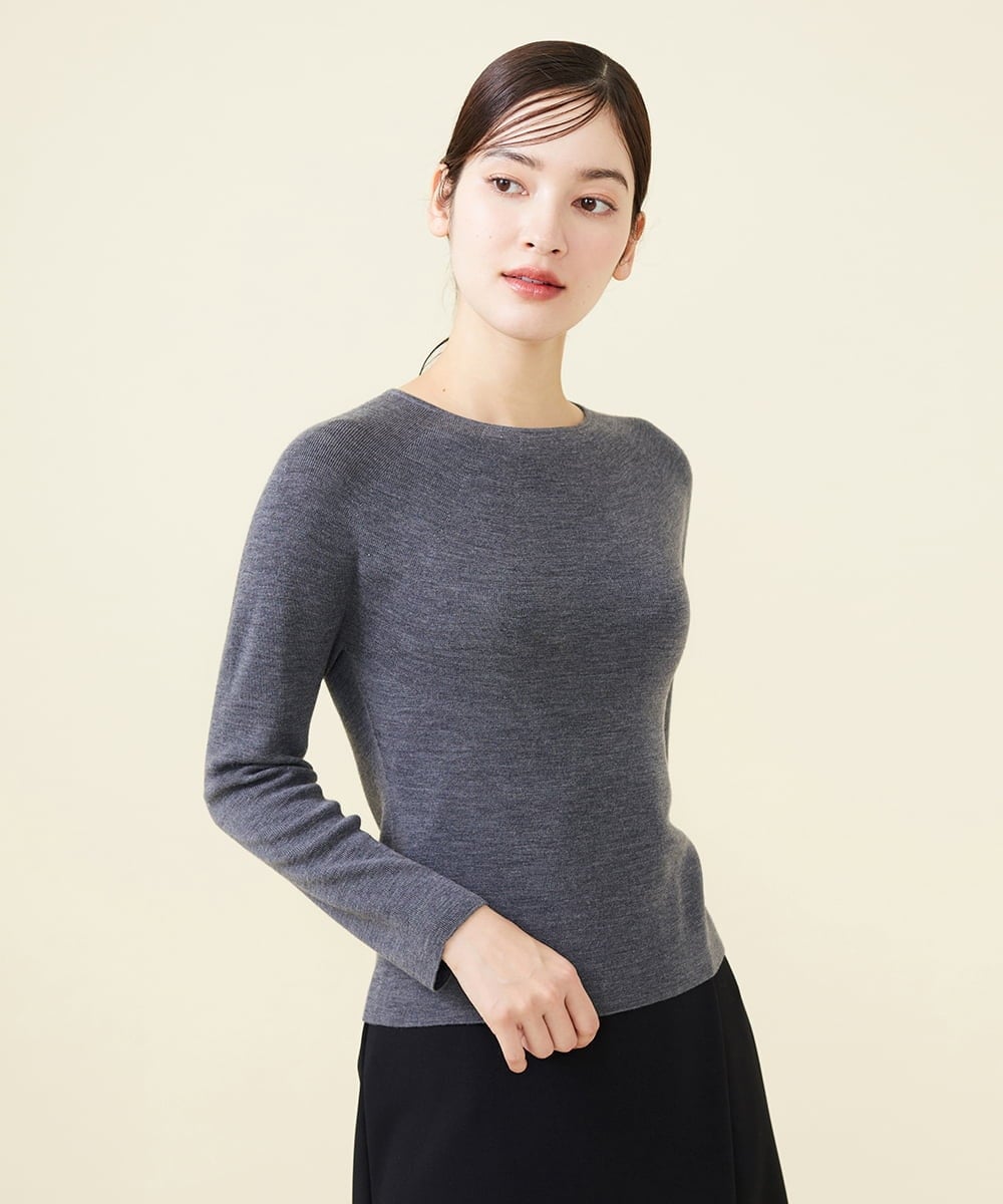 GBFAW05290 Sybilla(シビラ) ホールガーメントラウンドネックプルオーバー グレー
