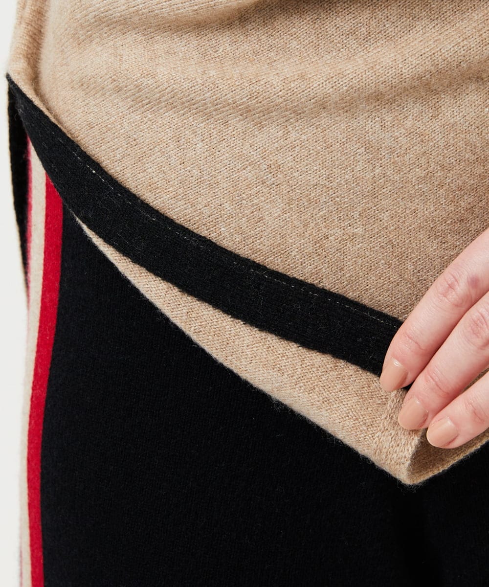 GBFCD01330 Sybilla(シビラ) アシンメトリーハイネックニット ベージュ