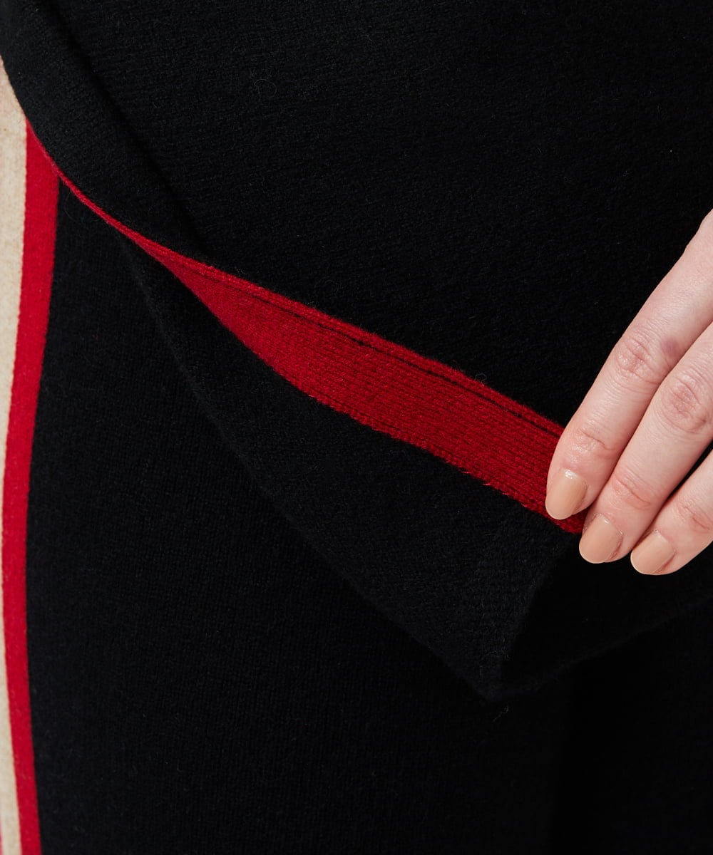 GBFCD01330 Sybilla(シビラ) アシンメトリーハイネックニット ブラック