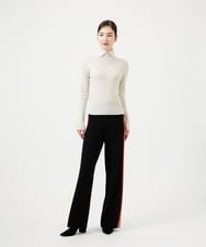 GBFCD50330 Sybilla(シビラ) ステッチデザインハイネックニット アイボリー