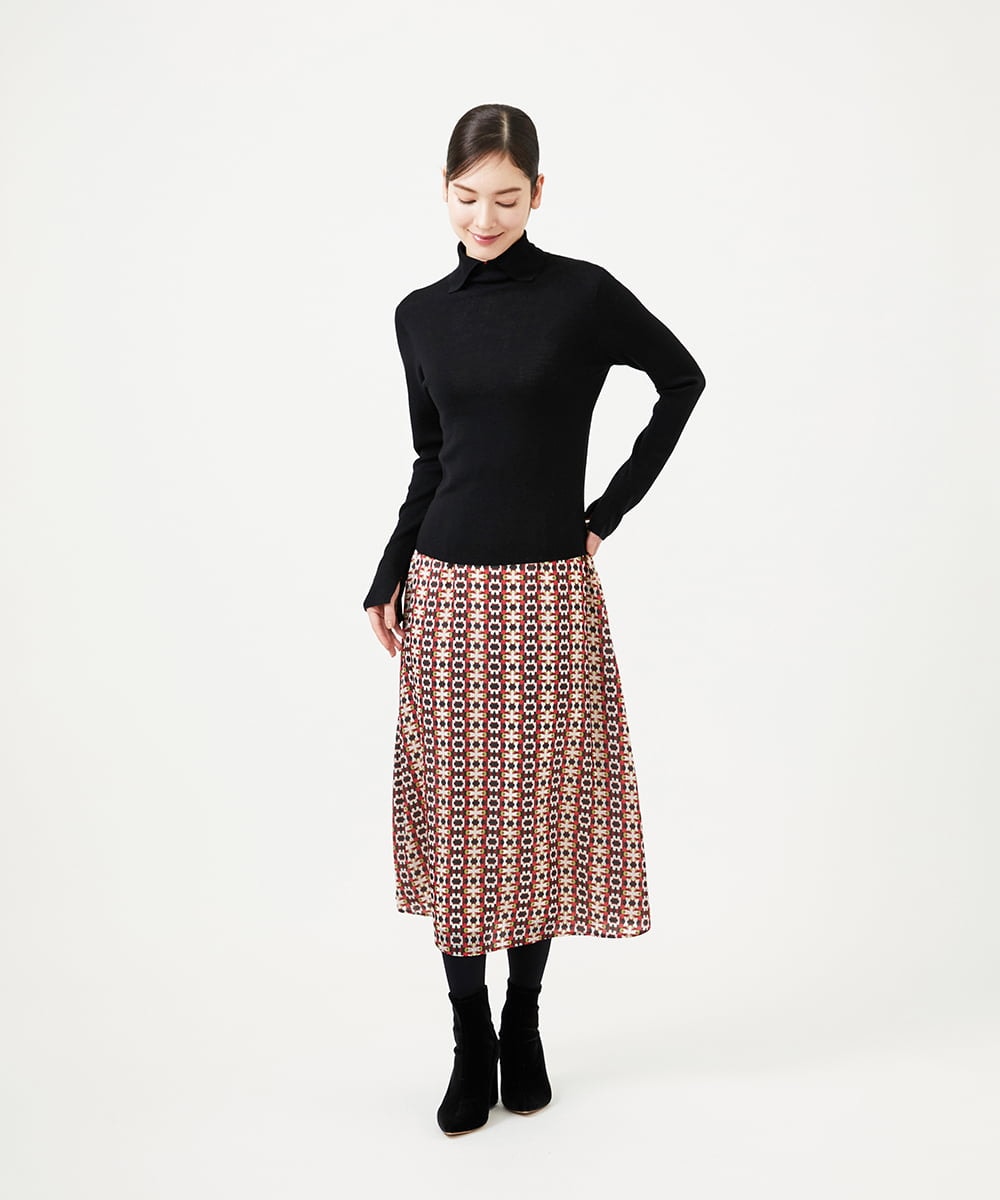 GBFCD50330 Sybilla(シビラ) ステッチデザインハイネックニット ブラック