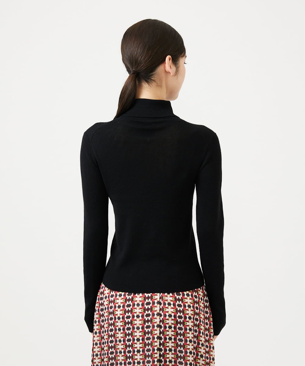 GBFCD50330 Sybilla(シビラ) ステッチデザインハイネックニット ブラック