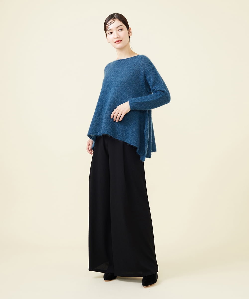 GBFCW50450 Sybilla(シビラ) 【blue&black】ハンカチヘムモヘヤプルオーバー ネイビーブルー